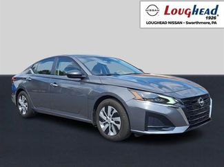 Used 2024 Nissan Altima 2.5 S image 1