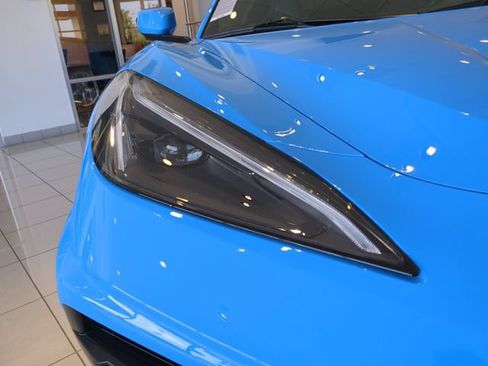 Used 2024 Chevrolet Corvette Stingray Coupe w/ 1LT RWD image 9