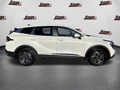 Used 2023 Kia Sportage LX AWD/4WD image 4