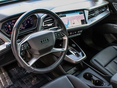 Used 2024 Audi Q4 e-tron Premium Plus w/ Premium Plus image 15