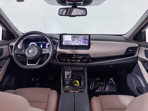 Certified 2024 Nissan Rogue SL image 15