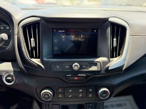 Used 2018 GMC Terrain SLE FWD image 44