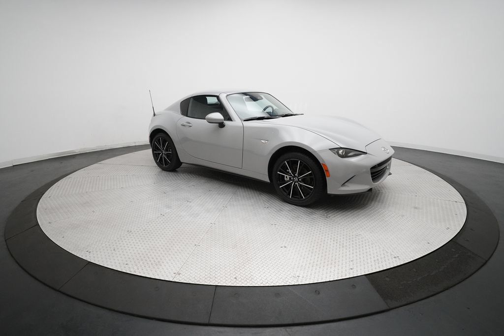 Used 2024 MAZDA MX-5 Miata RF Grand Touring RWD image 30