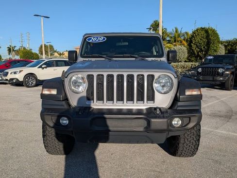 Used 2020 Jeep Wrangler Unlimited Sport S image 2