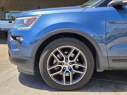 Used 2018 Ford Explorer Sport w/ Ford Safe & Smart Package AWD/4WD image 5