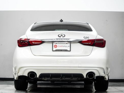 Used 2018 INFINITI Q50 Luxe w/ Essential Package (3.0T Luxe) RWD image 12