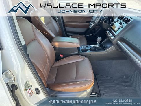 Used 2017 Subaru Outback 2.5i Touring image 42