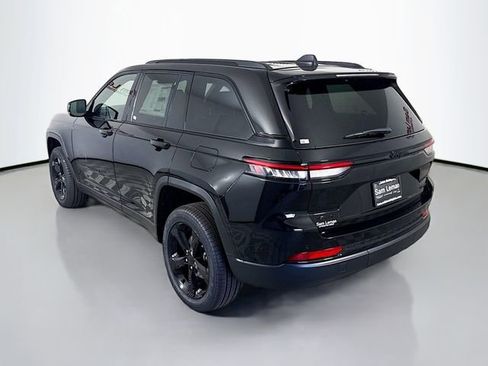 New 2025 Jeep Grand Cherokee Limited image 5