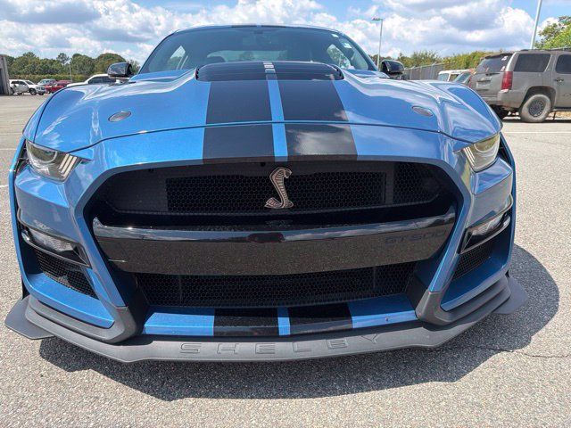 Used 2020 Ford Mustang Shelby GT500 w/ Technology Package RWD image 8