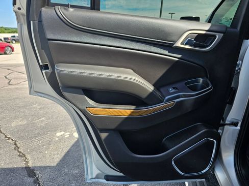 Used 2019 GMC Yukon Denali AWD/4WD image 33
