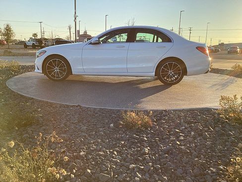 Used 2021 Mercedes-Benz C 300 Sedan image 7