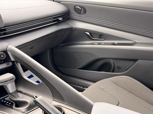 New 2026 Hyundai Elantra Sport image 13