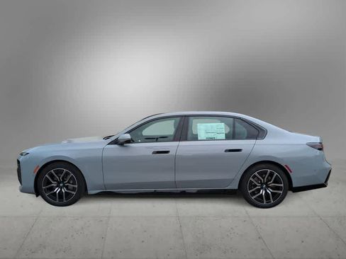 New 2025 BMW 740i xDrive 740i xDrive image 5