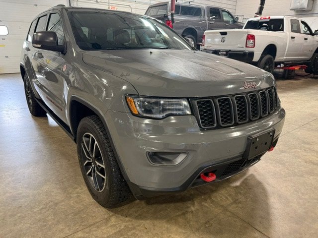 Used 2020 Jeep Grand Cherokee Trailhawk w/ Trailhawk Luxury Group AWD/4WD image 1