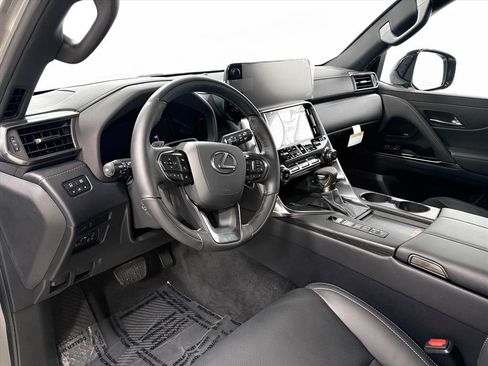 New 2026 Lexus LX 600 4WD w/ Luxury Package image 5