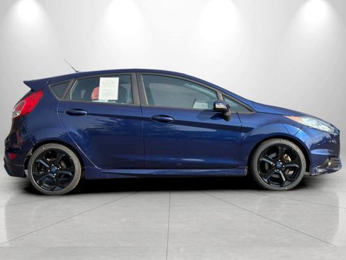 Used 2016 Ford Fiesta ST FWD image 8