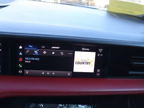 Used 2023 Porsche Taycan image 38