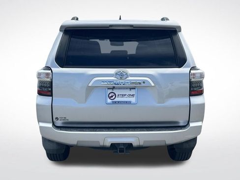 Used 2019 Toyota 4Runner SR5 Premium AWD/4WD image 5