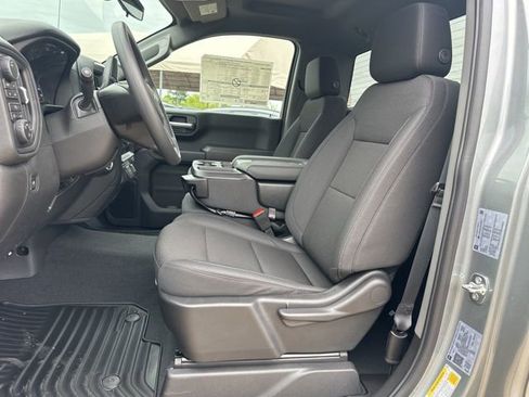 New 2026 Chevrolet Silverado 1500 W/T AWD/4WD image 9