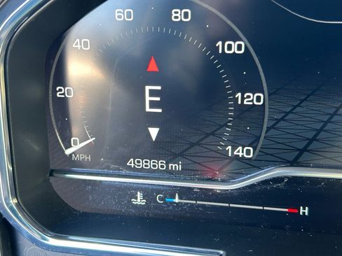 Used 2025 GMC Sierra 1500 AT4 w/ AT4 Premium Package image 23