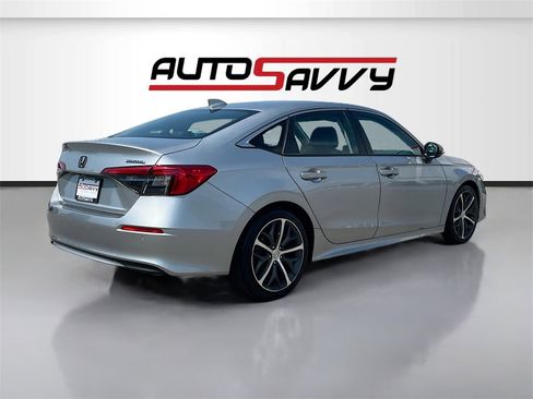 Used 2023 Honda Civic Touring image 7