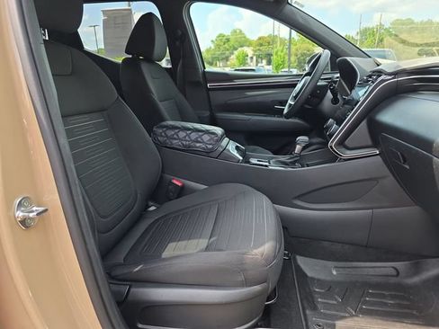 Used 2023 Hyundai Santa Cruz SEL AWD/4WD image 15