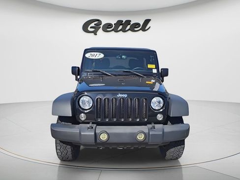 Used 2017 Jeep Wrangler Unlimited Sport w/ Quick Order Package 24S AWD/4WD image 3