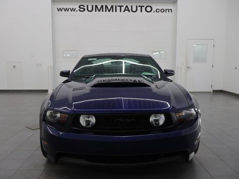 Used 2010 Ford Mustang GT Premium RWD image 20