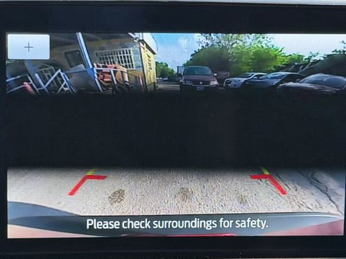 Used 2020 Ford Escape SE FWD image 20