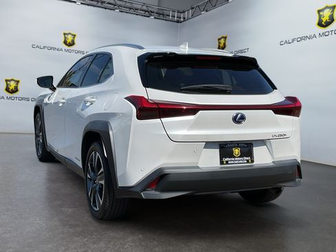 Used 2022 Lexus UX 250h w/ Accessory Package (Z2) AWD/4WD image 7