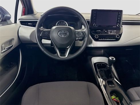 Certified 2022 Toyota Corolla SE image 21