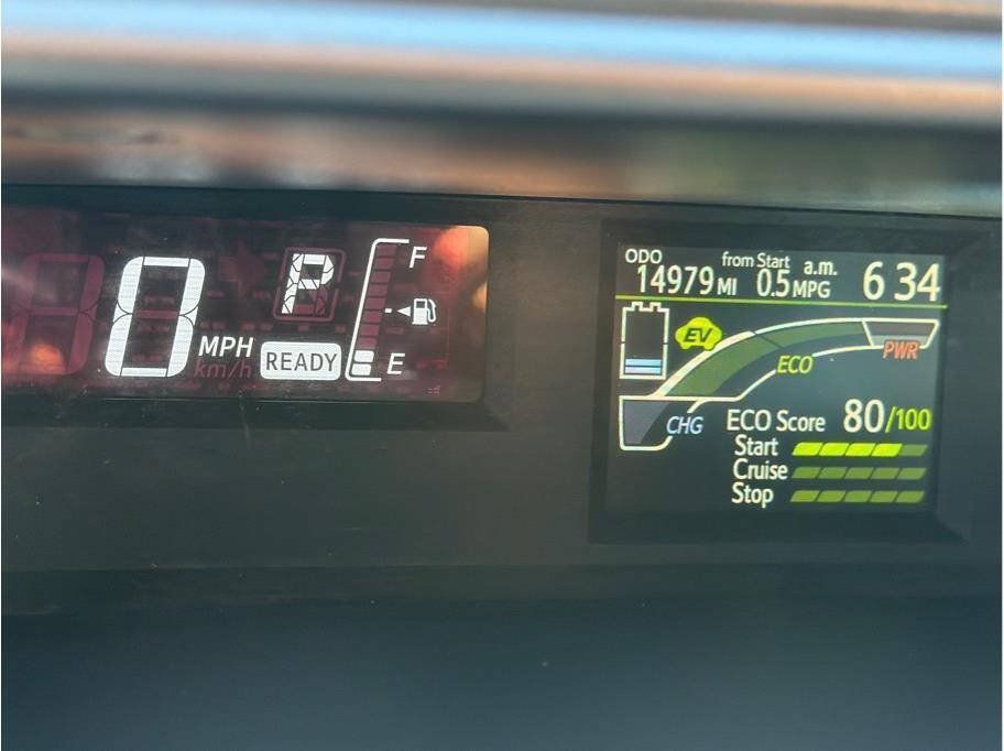 Used 2016 Toyota Prius C Four FWD image 11