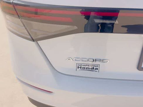 Certified 2025 Honda Accord SE image 8