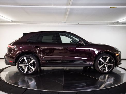 Certified 2026 Porsche Macan S AWD/4WD image 8
