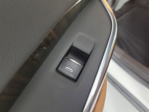 Certified 2023 Cadillac XT4 Sport image 14