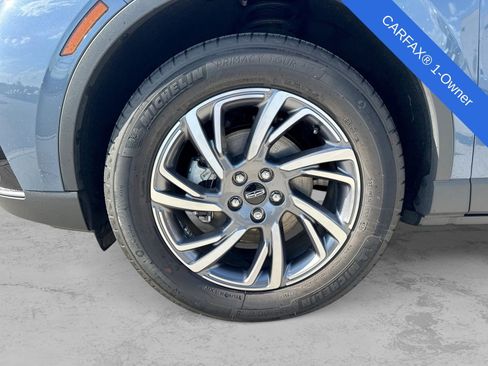 Used 2025 Lincoln Corsair AWD w/ Equipment Group 101A image 12