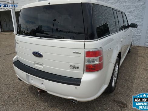 Used 2013 Ford Flex SEL FWD image 11