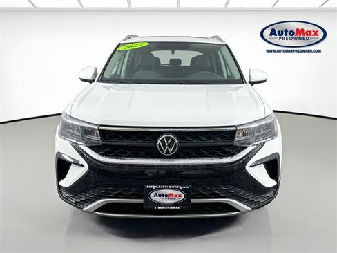 Used 2022 Volkswagen Taos SE image 5
