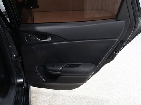 Used 2018 Honda Civic EX image 21