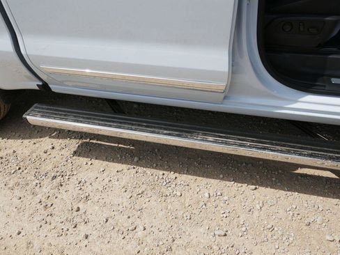 New 2026 Chevrolet Silverado 1500 High Country AWD/4WD image 11