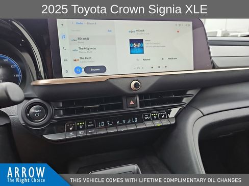 Used 2025 Toyota Crown Signia AWD/4WD image 25