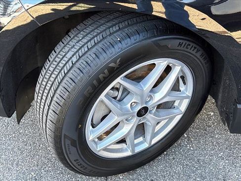 Used 2024 Ford Edge SEL image 24