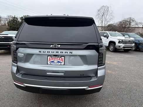 New 2026 Chevrolet Suburban LT w/ Comfort Package image 6