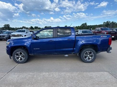 Used 2016 Chevrolet Colorado Z71 AWD/4WD image 6