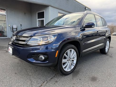 Used 2015 Volkswagen Tiguan SEL image 3