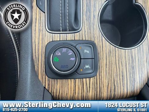 Used 2019 GMC Acadia Denali w/ GMC Pro Grade Package AWD/4WD image 27
