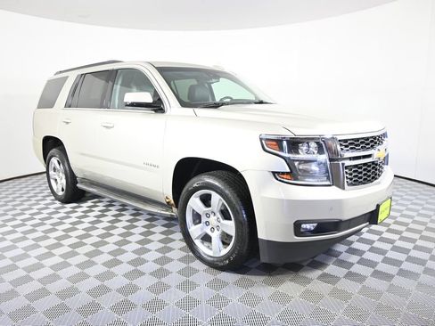 Used 2015 Chevrolet Tahoe LT w/ Luxury Package AWD/4WD image 9