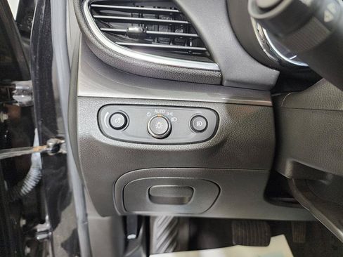 Used 2017 Buick Encore Sport Touring FWD image 10
