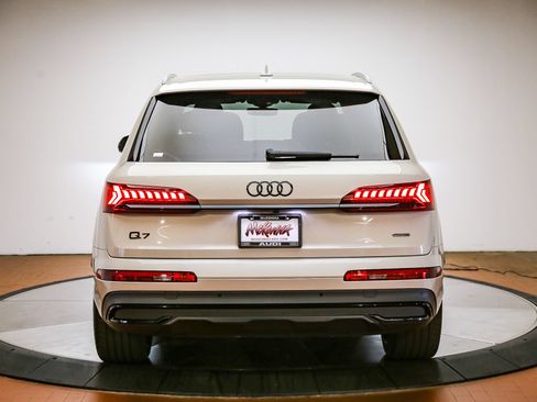 Certified 2023 Audi Q7 3.0T Prestige AWD/4WD image 6