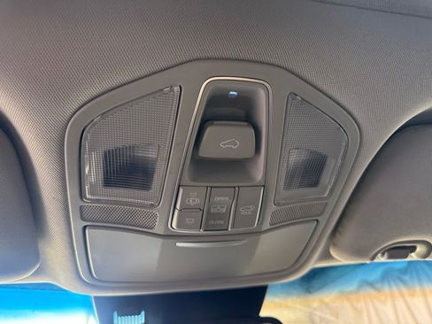 Used 2018 Hyundai Santa Fe Limited FWD image 24